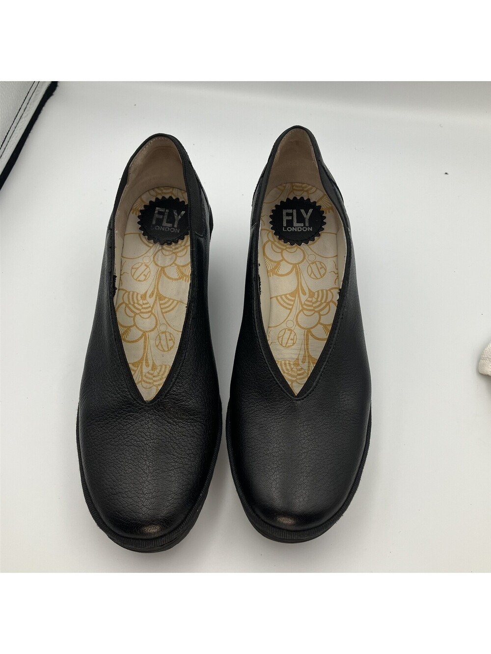 Fly London Yaz Black Wedge Pumps Womens Size 39 (8.5 US) - Picture 5 of 9
